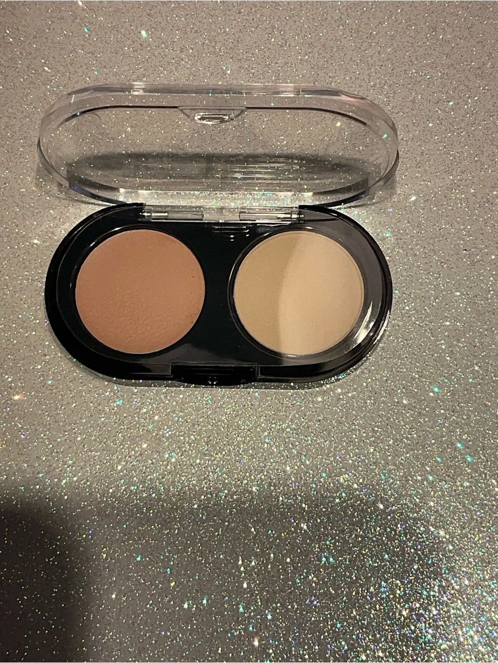 Bobbi Brown Black Compact Concealer Kit Duo (Warm Ivory, Pale Yellow)
